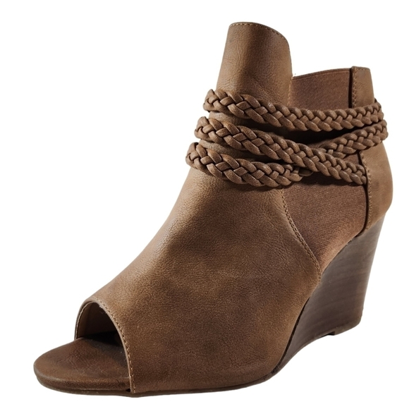 Cato Shoes - CATO Women's 11W Brown Peep Toe Side Zip Wedge Ankle Booties Brown